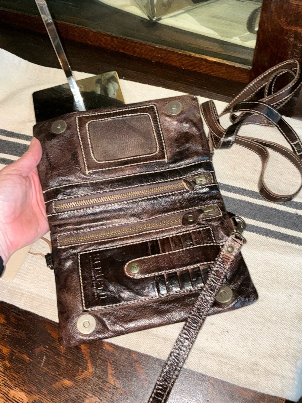 NWT Bed Stu Cadence Wallet Wristlet Crossbody Bag Teak Tiesta Di Moro Rustic 179 - Picture 13 of 14